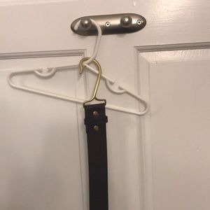 Vineyard Vines brass fish hook belt